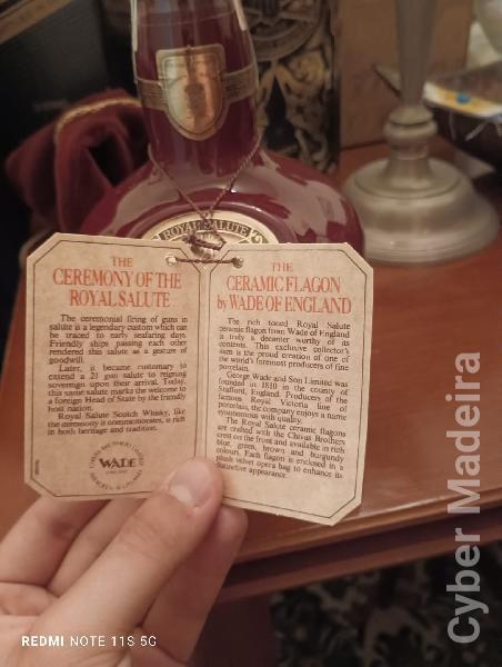 Garrafa de Whisky Royal Salute, 21 anos 