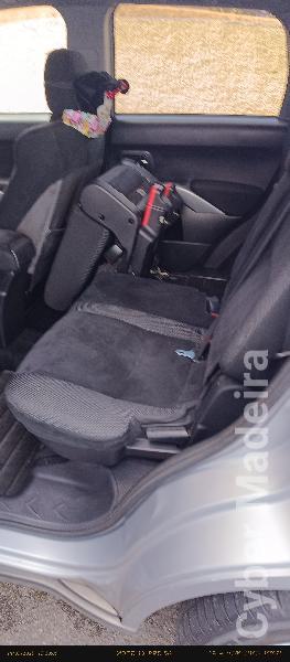 MITSUBISHI OUTLANDER 7 lugares 4x4 Gasóleo