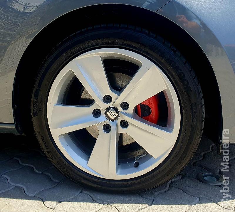 SEAT LEON FR 2.0tdi Gasóleo