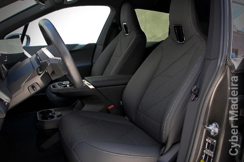 BMW IX IX xDRIVE 40 Eléctrico