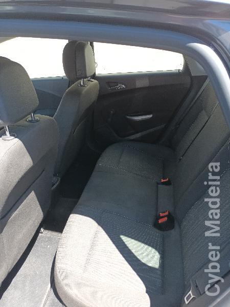 OPEL ASTRA J Gasóleo