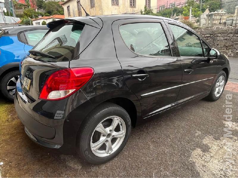 PEUGEOT 207 1.6HDI Gasóleo