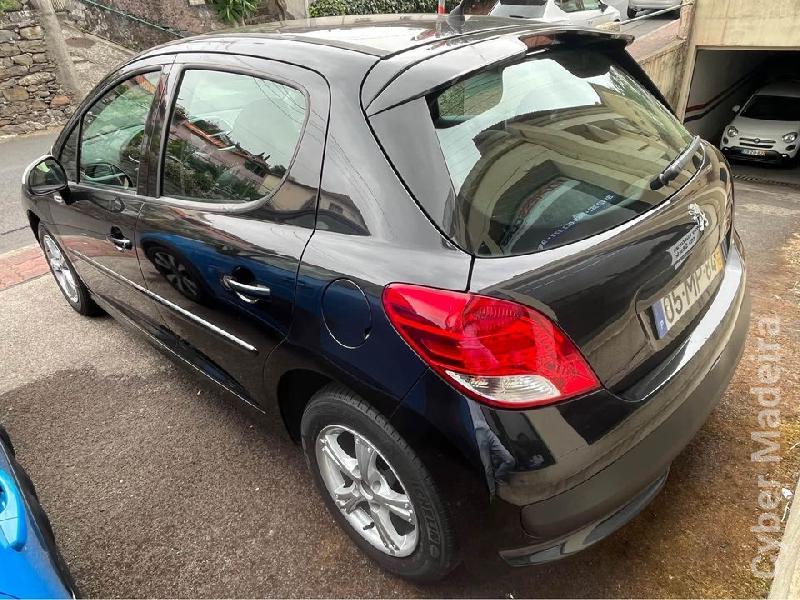 PEUGEOT 207 1.6HDI Gasóleo