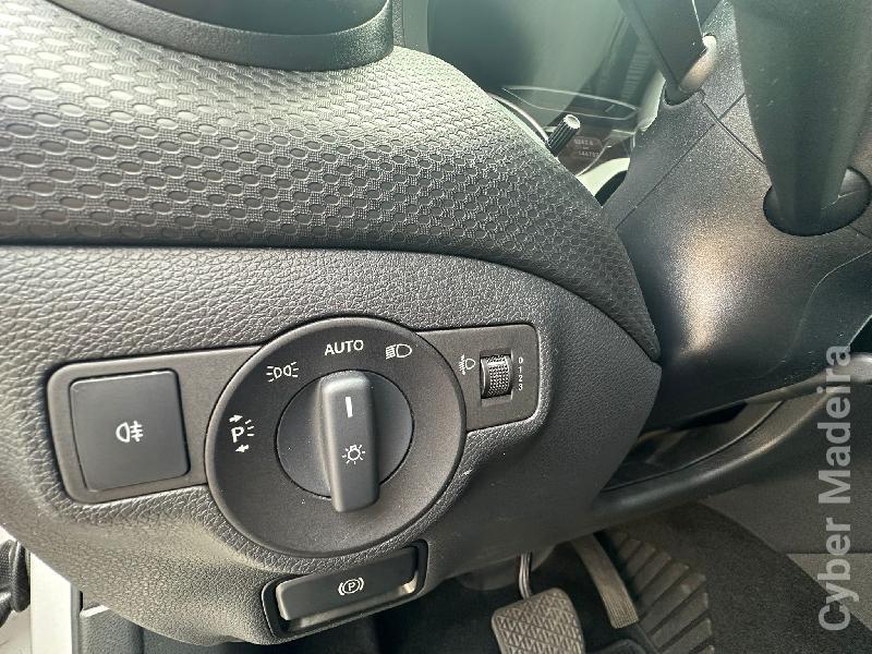 MERCEDES A 180D  Gasóleo