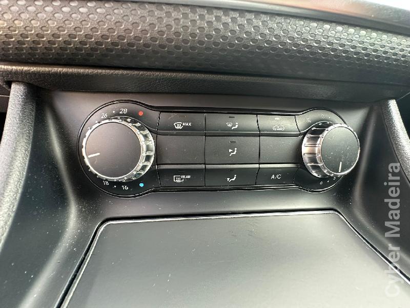 MERCEDES A 180D  Gasóleo