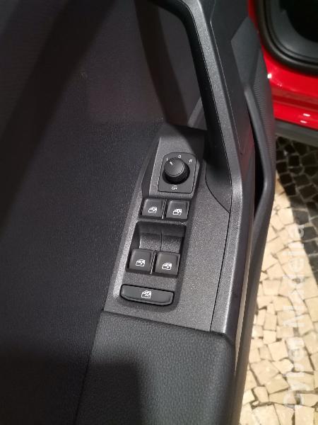 SEAT IBIZA ARONA Gasolina