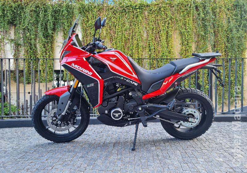 Outras 37 650 cc Trail
