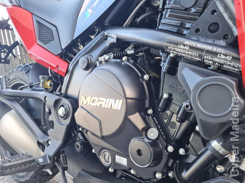 Outras 37 650 cc Trail