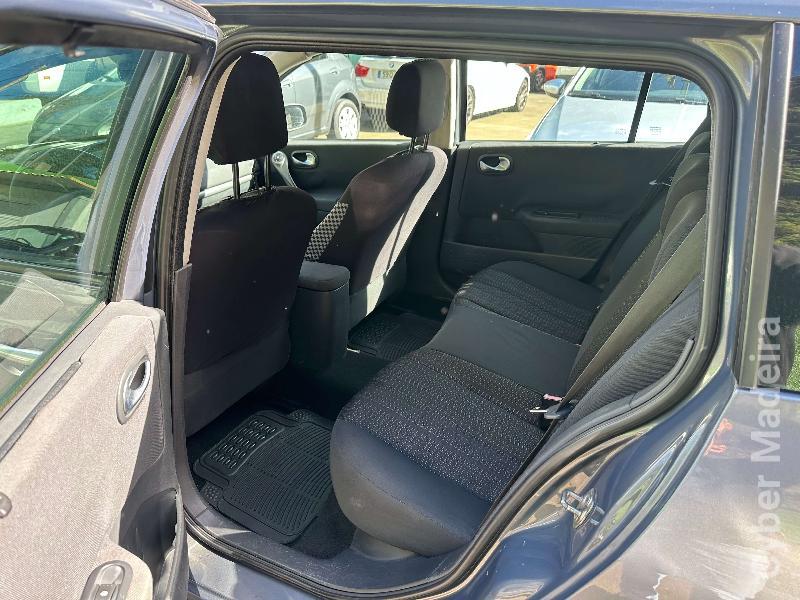 RENAULT MEGANE 1500 Gasóleo