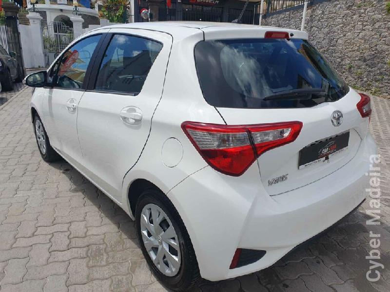 TOYOTA YARIS 1.0 VVTI Gasolina