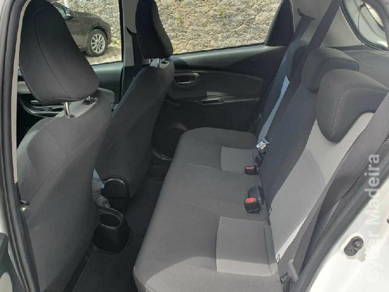 TOYOTA YARIS 1.0 VVTI Gasolina