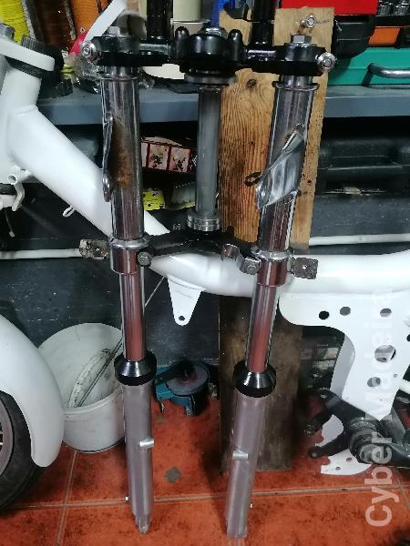 Forqueta Honda CB250N