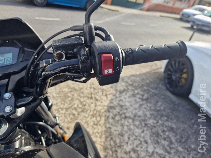 Honda 25 125 cc Sport, turismo