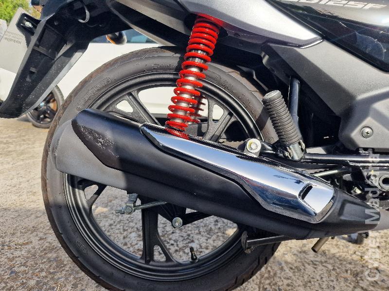 Honda 25 125 cc Sport, turismo