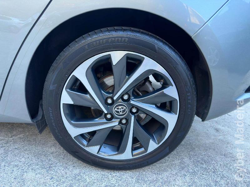 TOYOTA AURIS 744 Gasóleo