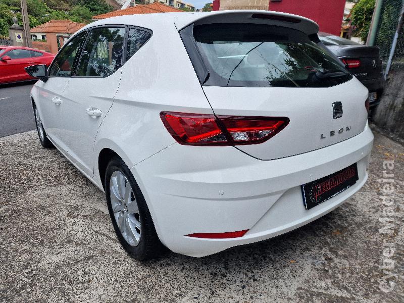 SEAT LEON 745 Gasolina
