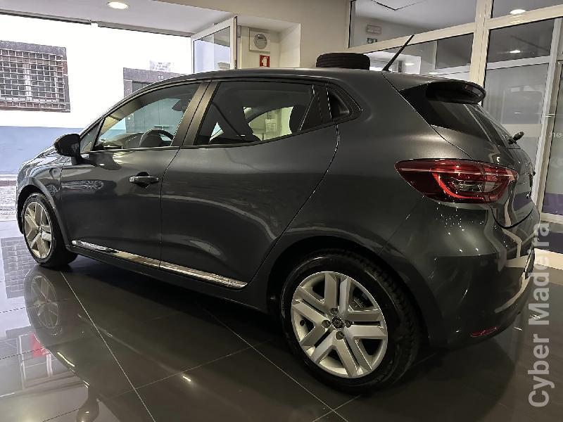 RENAULT CLIO 745 Gasolina