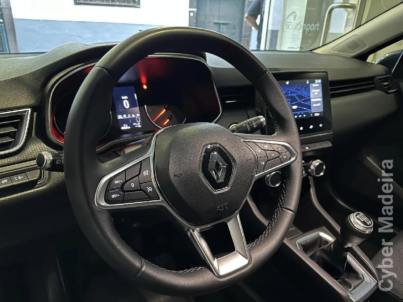 RENAULT CLIO 745 Gasolina