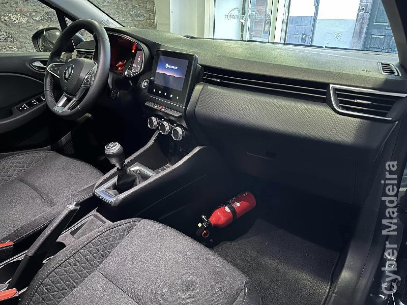RENAULT CLIO 745 Gasolina