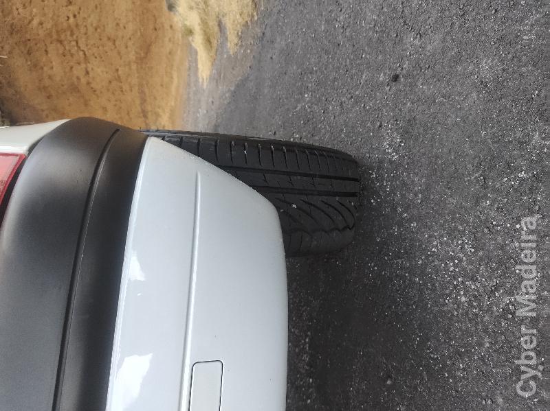 RENAULT CLIO 745 Gasolina