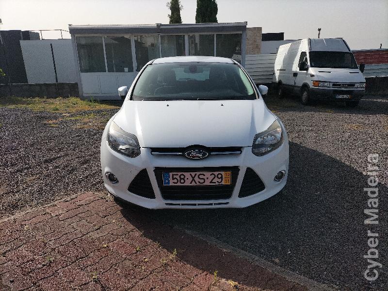 FORD FOCUS 745 Gasolina