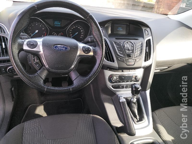 FORD FOCUS 745 Gasolina