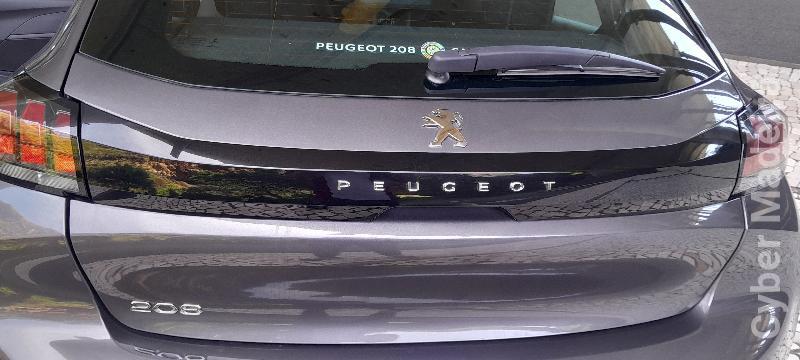 PEUGEOT 208 1.2 CC Gasolina