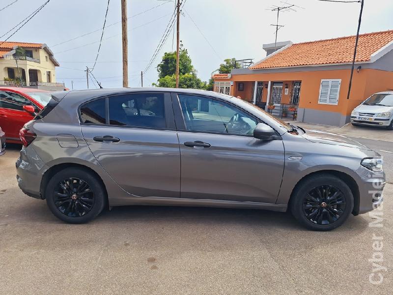 FIAT TIPO 744 Gasóleo