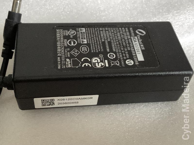 Carregador Meikai PDN-48-36B   12V , 3A