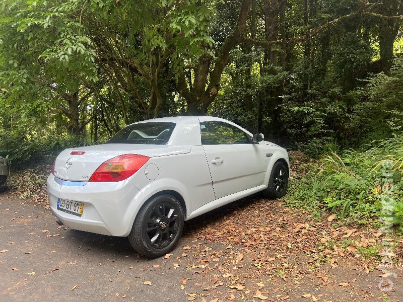 OPEL TIGRA 744 Gasóleo