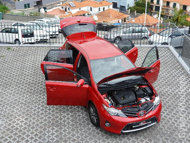 TOYOTA AURIS 744 Gasóleo