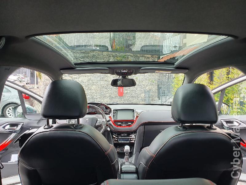 PEUGEOT 208 745 Gasolina