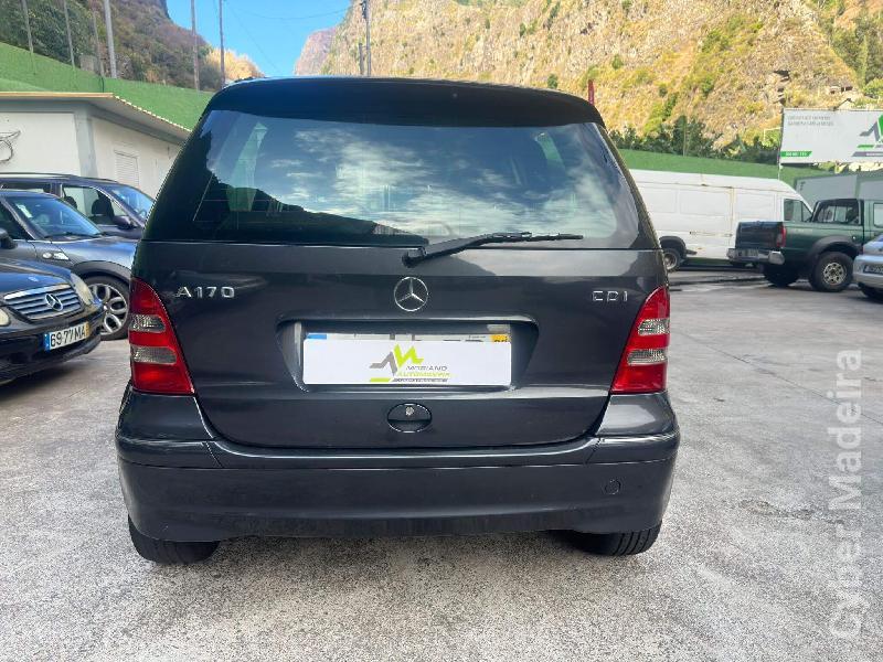 MERCEDES A 1700 Gasóleo