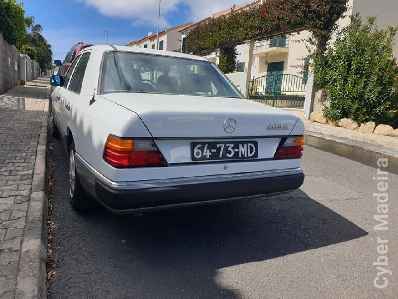 MERCEDES E 200 Gasolina