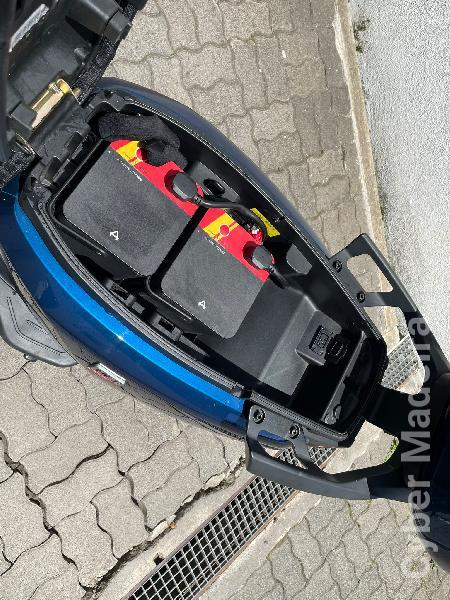 Outras 25 125 cc Scooter
