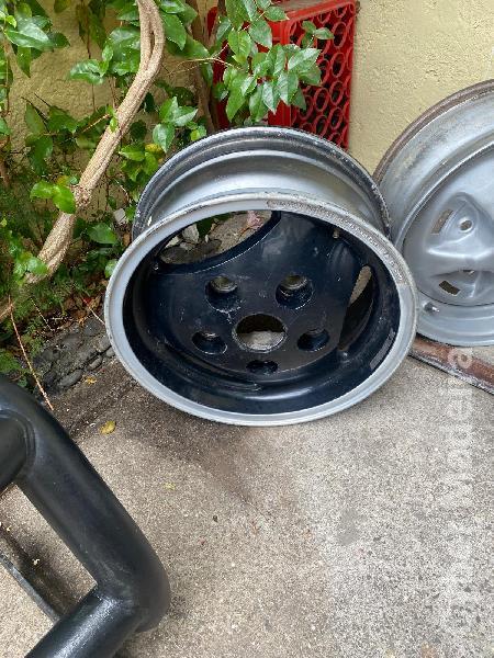 Land Rover  16" sem pneus