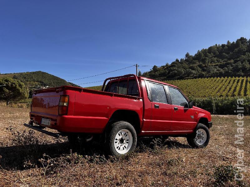 MITSUBISHI L200 2.5 TD Gasóleo