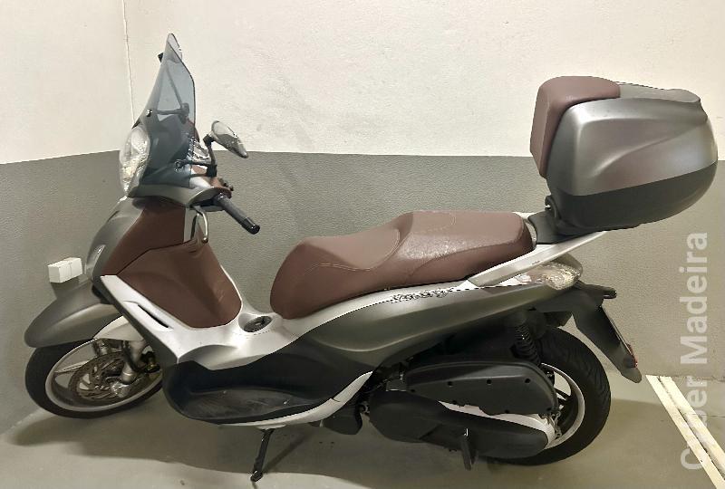 Piaggio 208 350cc Scooter