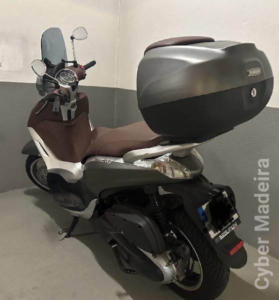 Piaggio 208 350cc Scooter