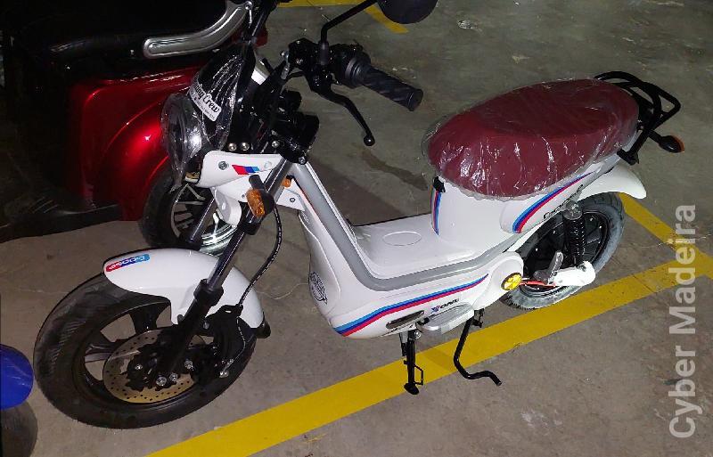 AJP electrico 50 cc Scooter 
