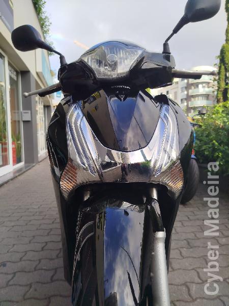 Honda 25 125 cc Scooter