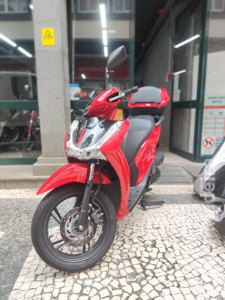 Honda 25 125 cc Scooter