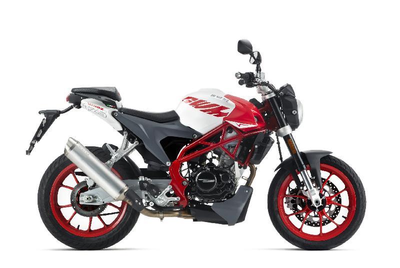 Outras 25 125 cc Sport, turismo