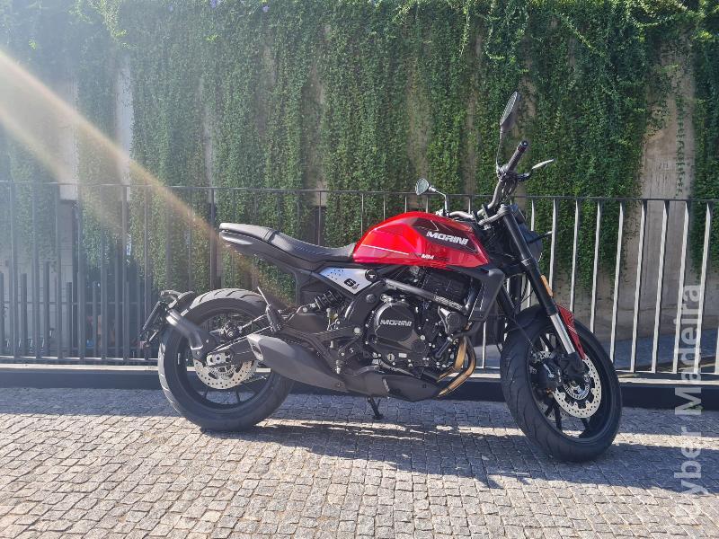 Outras 37 650 cc Sport, turismo