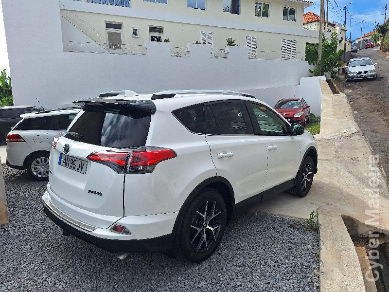 TOYOTA RAV4 2WD 2.0 D4-D Gasóleo 