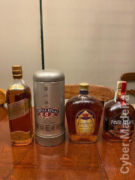Garrafas de whisky de colecção