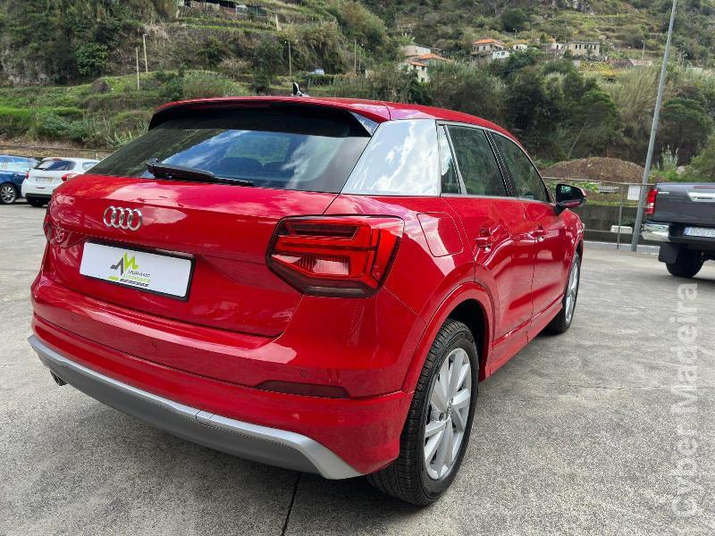 AUDI Q2 1600 Gasóleo