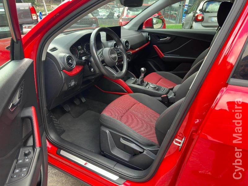 AUDI Q2 1600 Gasóleo