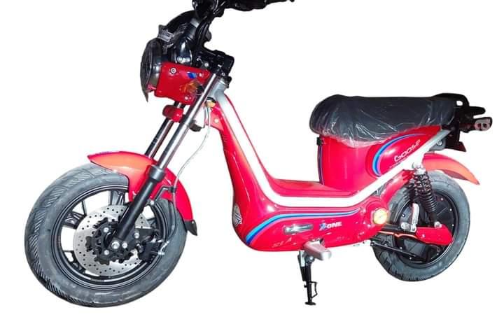 AJP 75 75 cc Scooter