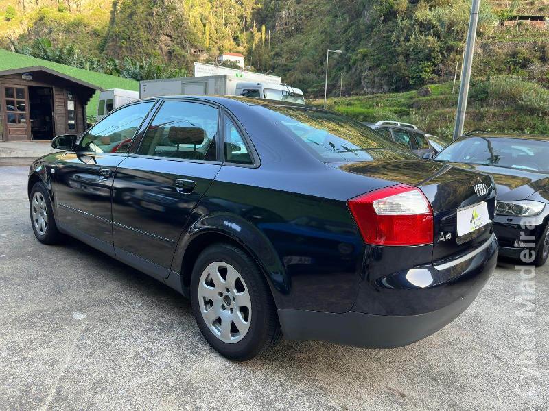 AUDI A4 1900 Gasóleo
